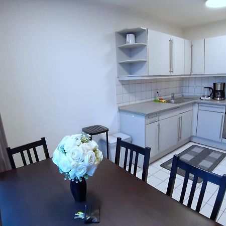 Lea-Apartment, 2 Raum, Balkon Tg Zentral Am Park Leipzig Eksteriør billede