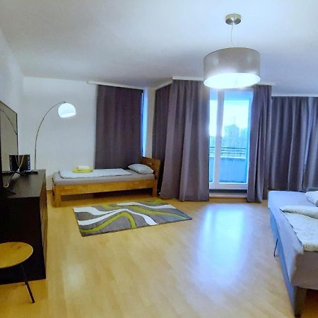 Lea-Apartment, 2 Raum, Balkon Tg Zentral Am Park Leipzig Eksteriør billede