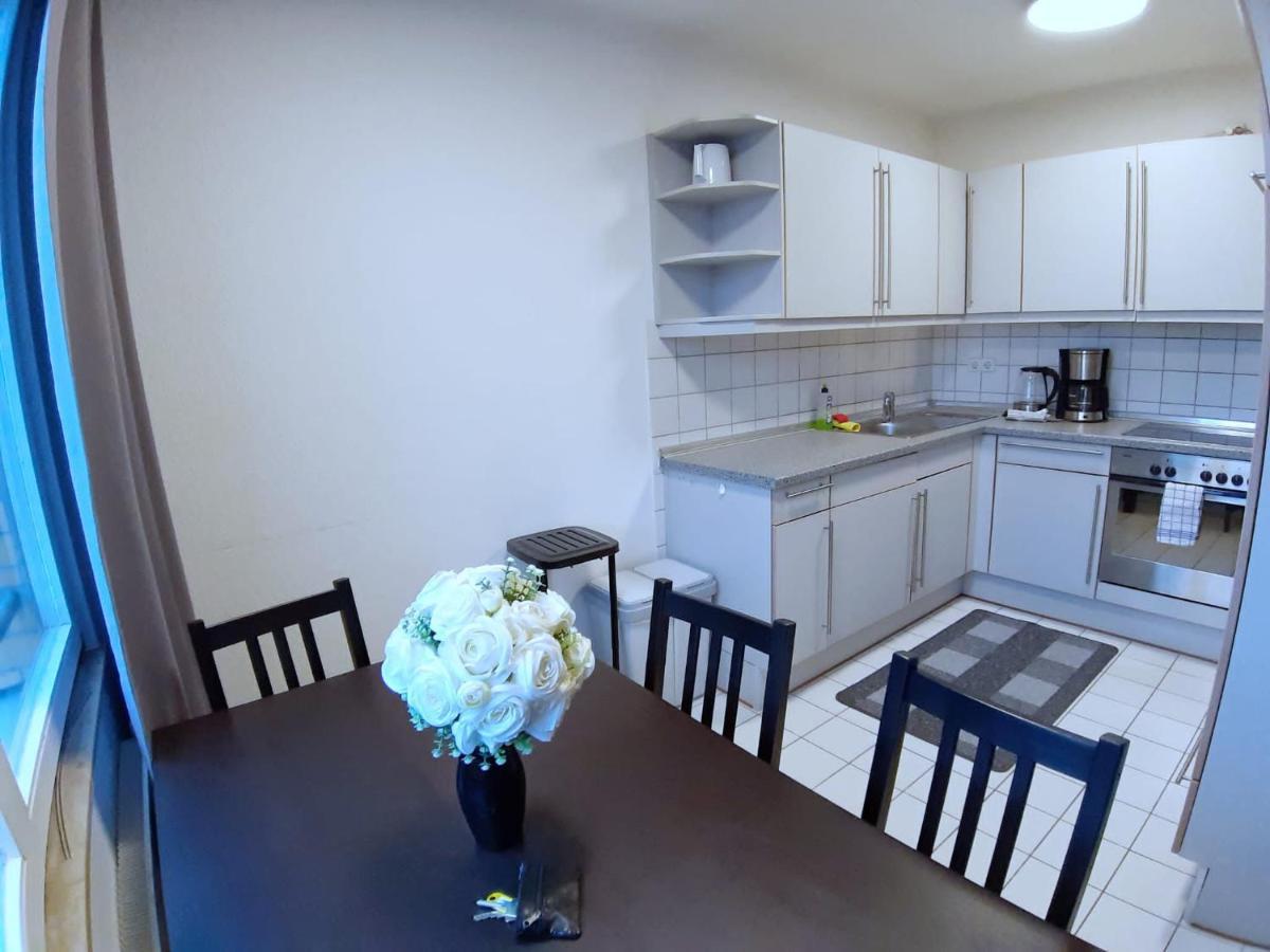 Lea-Apartment, 2 Raum, Balkon Tg Zentral Am Park Leipzig Eksteriør billede